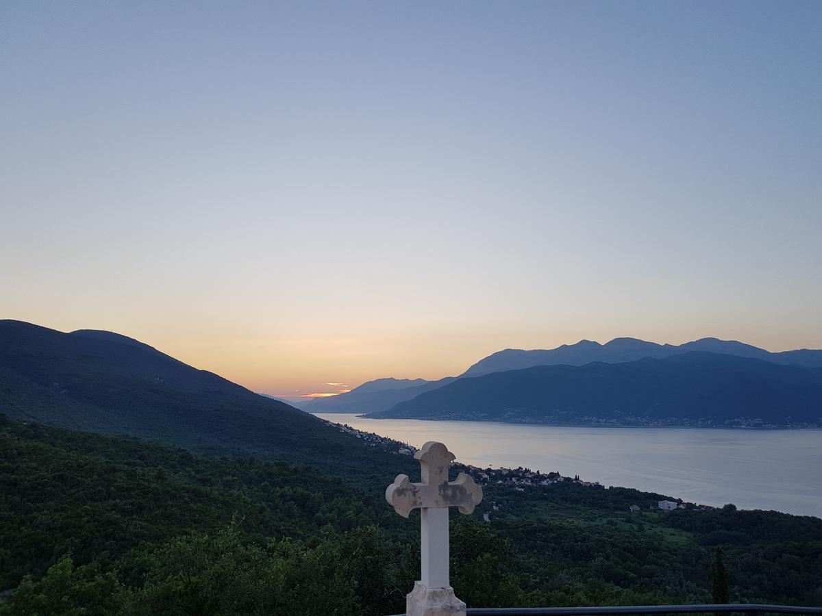 Villa Rolla Tivat Luaran gambar