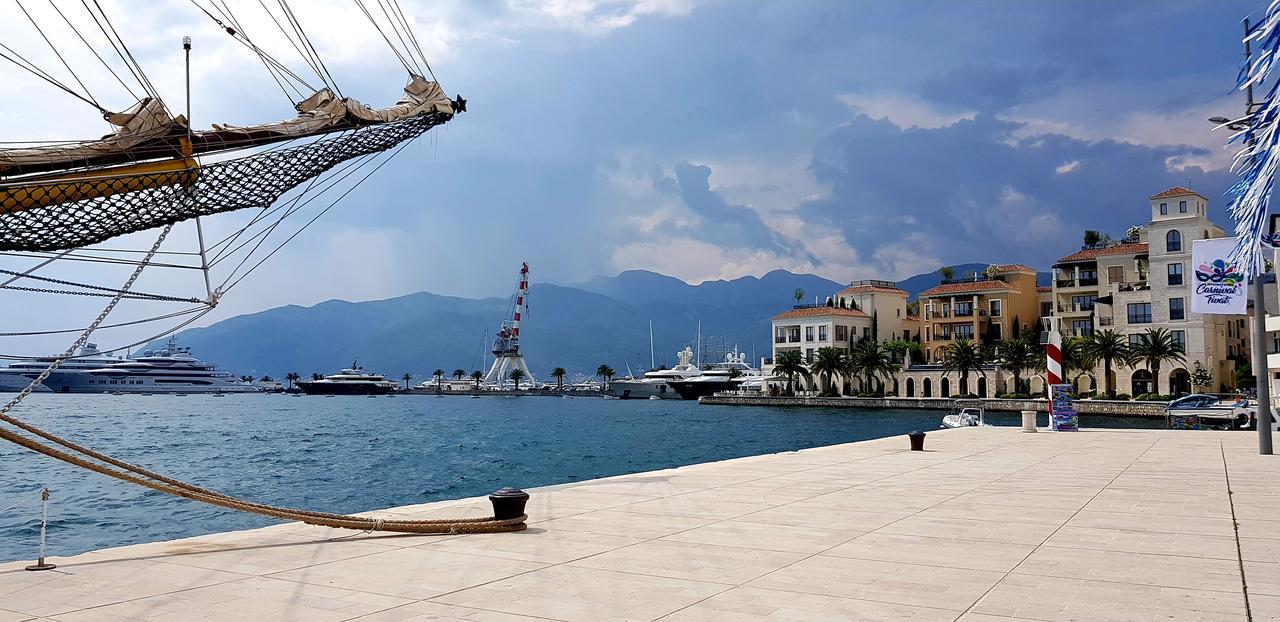 Villa Rolla Tivat Luaran gambar